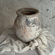 Load image into Gallery viewer, Late 19th Century French Pot
