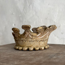 Load image into Gallery viewer, 19th Century French Wooden Crown
