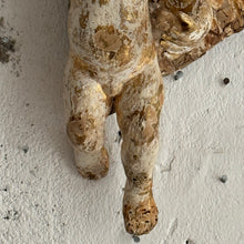 Load image into Gallery viewer, 19th Century Baroque Style Carved Wooden Cherub