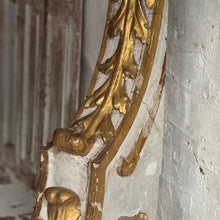 Load image into Gallery viewer, Late 18th Century French Wooden Corbel