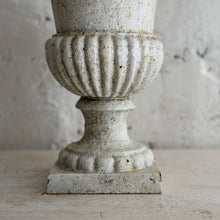 Load image into Gallery viewer, 20th Century French Urn