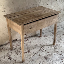 Load image into Gallery viewer, Late 18th Century French Provencial Table