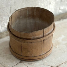 Load image into Gallery viewer, 19th Century Scandinavian Wooden grain Tub