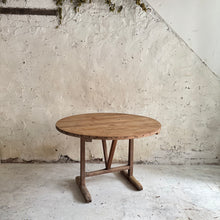 Load image into Gallery viewer, Early 19th Century French Vendange Table