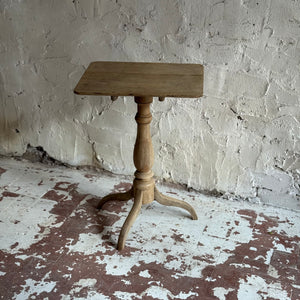 Late 19th Century French Guéridon