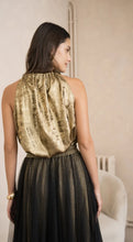 Load image into Gallery viewer, Elisabeth metallic top with bow