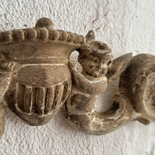 Load image into Gallery viewer, Late 19th Century French Putti Carving