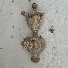 Load image into Gallery viewer, Early 19th Century French Carved Fragment