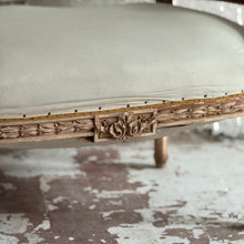 Load image into Gallery viewer, Early 19th Century French Banquette