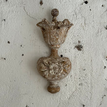 Load image into Gallery viewer, Early 19th Century French Carved Fragment