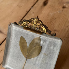 Load image into Gallery viewer, 19th Century French Picture Frame