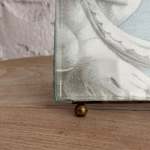 Load image into Gallery viewer, 19th Century French Picture Frame