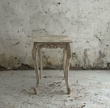 Load image into Gallery viewer, 20th Century French Side Table