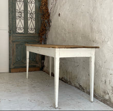 Load image into Gallery viewer, 19th Century French Farmhouse Table