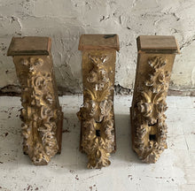 Load image into Gallery viewer, Set Of 3 Early 19th Century Italian Gilt Corbels