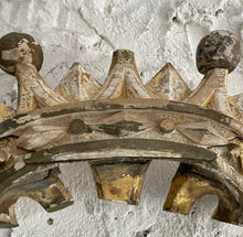 Load image into Gallery viewer, Late 18th Century French Carved Wood Crown