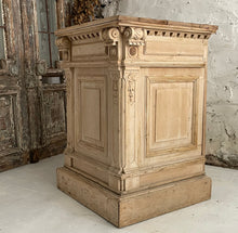 Load image into Gallery viewer, Early 19th Century French Pine Plinth/Cupboard