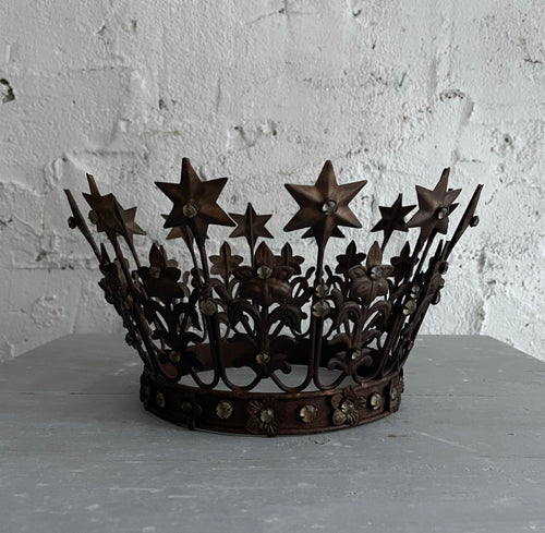 Rust French Crown II