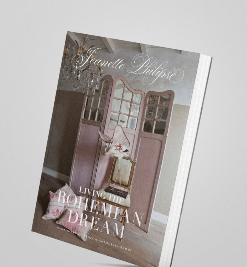 洋書　アンティーク　Living the Bohemian Dream Living the Bohemian Dream – Old Whyte Interiors