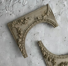 Load image into Gallery viewer, Set Of 19th Century French Carved Wooden Boiserie Fragments