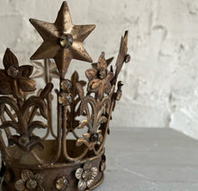 Load image into Gallery viewer, Antique Gold French Crown I