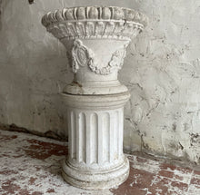 Load image into Gallery viewer, 20th Century French Planter