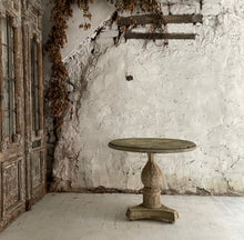 Load image into Gallery viewer, Weathered Faux Stone Decorative Table