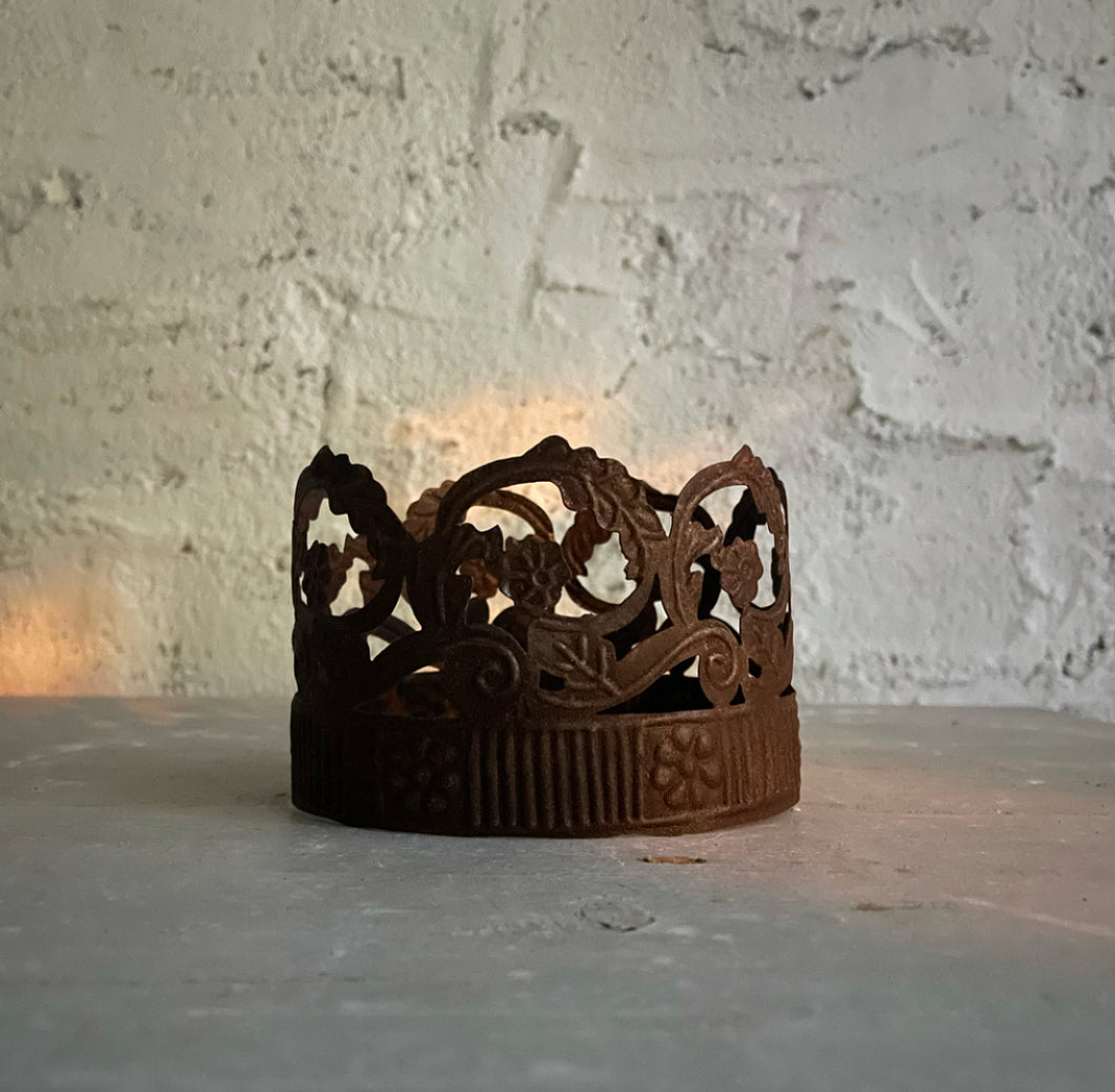 Rust French Crown VI