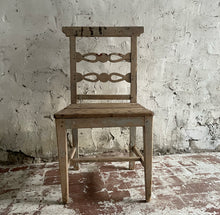 Load image into Gallery viewer, Late 18th Century French Decorative Chair