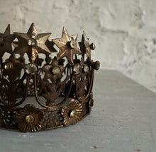 Load image into Gallery viewer, Antique Gold French Crown IV