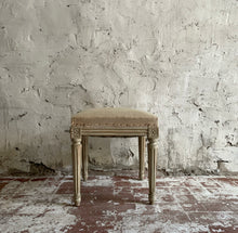 Load image into Gallery viewer, Early 19th Century Swedish Stool