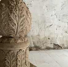 Load image into Gallery viewer, Weathered Faux Stone Decorative Table