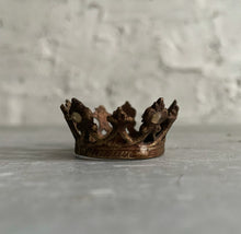 Load image into Gallery viewer, Antique Gold French Crown X