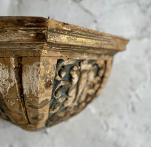 Load image into Gallery viewer, Late 18th Century Carved Italian Console