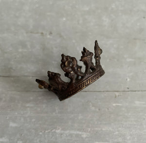 Rust French Crown X