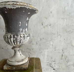 Early 19th Century French Cast Iron Urn
