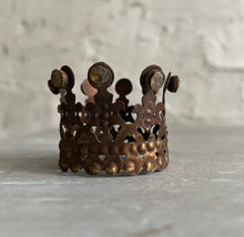 Load image into Gallery viewer, Antique Gold French Crown XIII